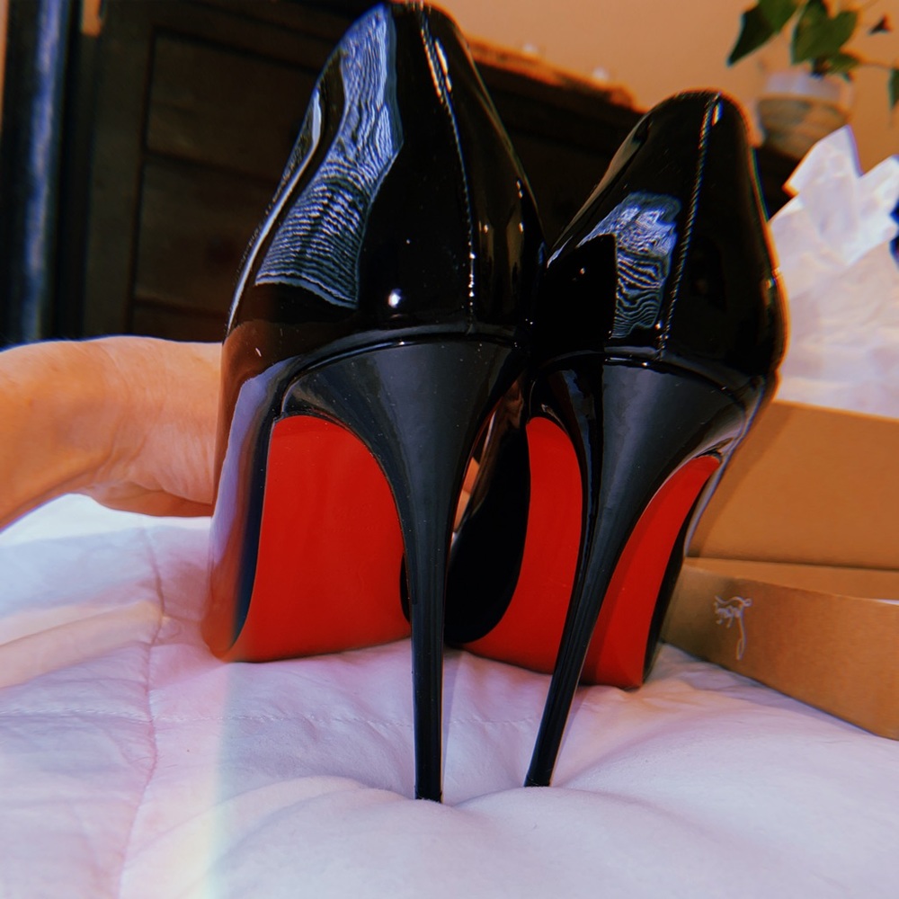 CHRISTAIN LOUBOUTIN Patent Dorissima 100 pumps 37 black